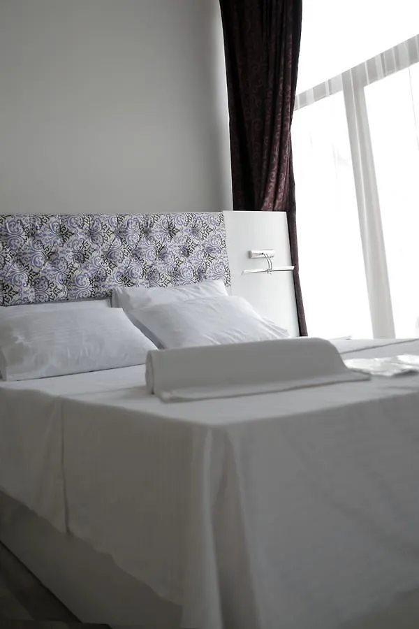 M Suit Apartments Άγκυρα