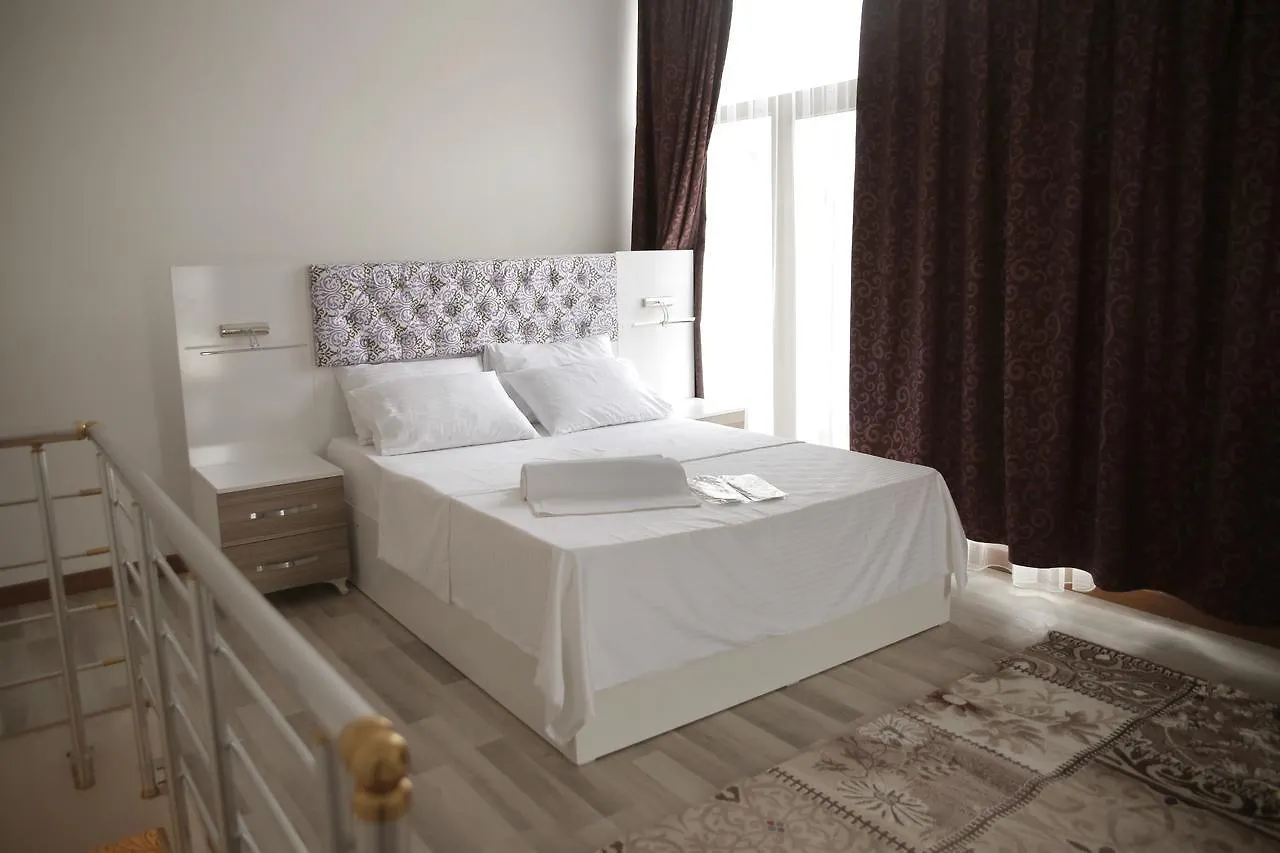 M Suit Apartments Άγκυρα